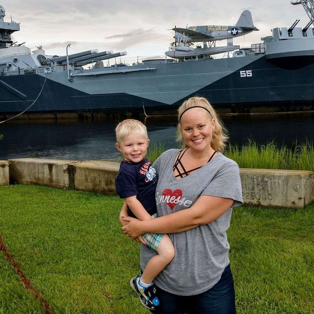 Meet your Posher, Kayla